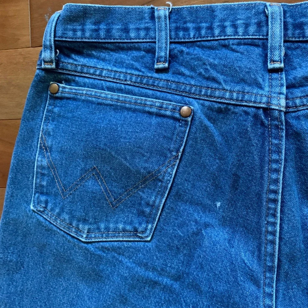 Wrangler 38x32 Cowboy Cut Jeans Blue Straight Leg High Rise Denim Pants